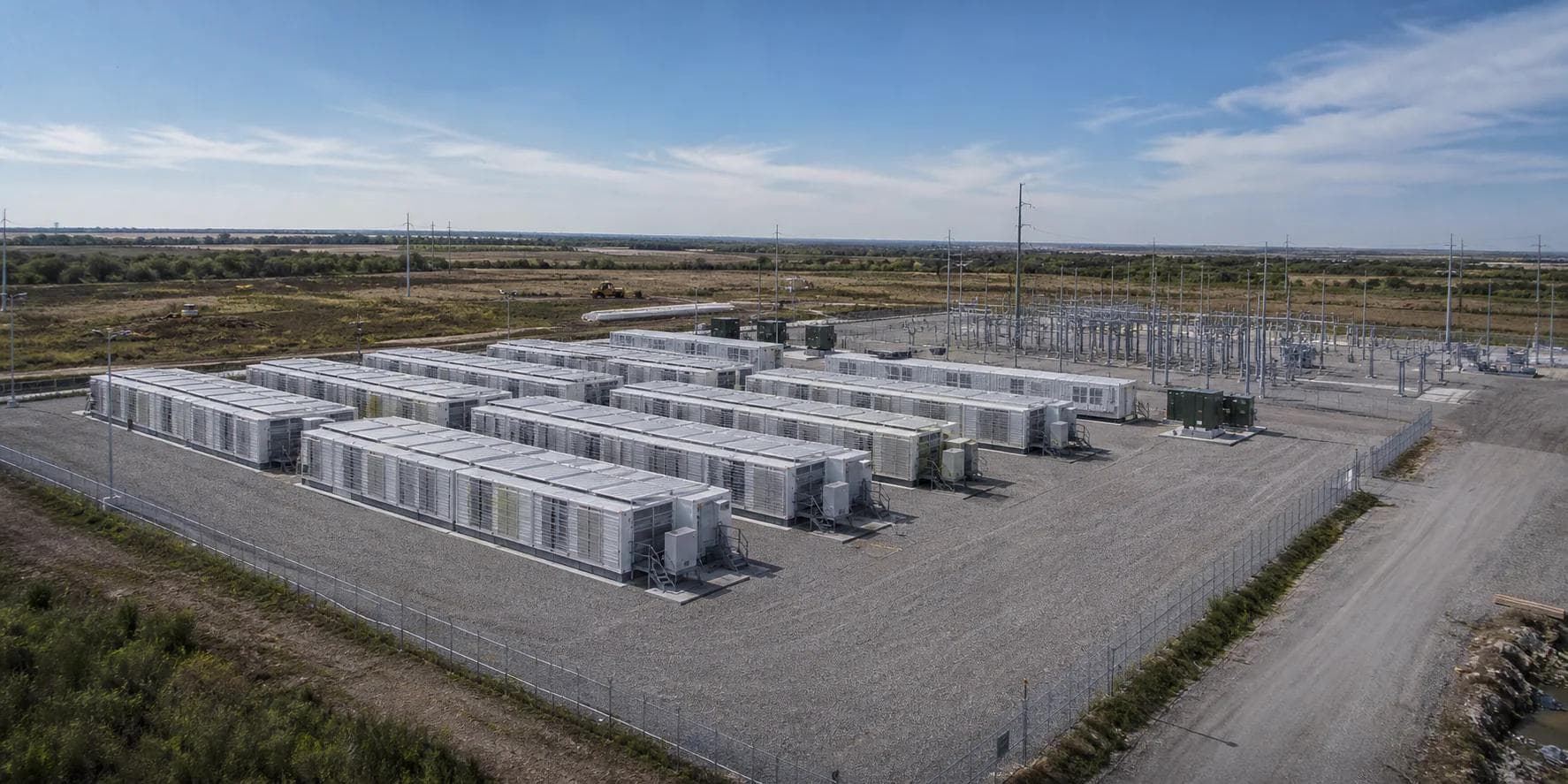 New large-scale crypto mining facility with modular prefabricated compute container arrays